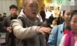 东北光头爆料餐饮视频,餐饮行业背后的那些事儿