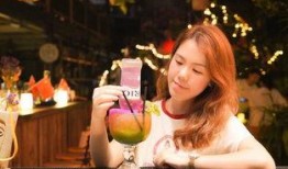 娱乐吃瓜酱旅行