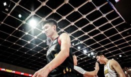 柯凡爆料周鹏离队视频,篮球名将告别赛场，未来何去何从？