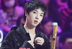 导演美国豪宅被爆料视频,奢华生活背后的争议与反思